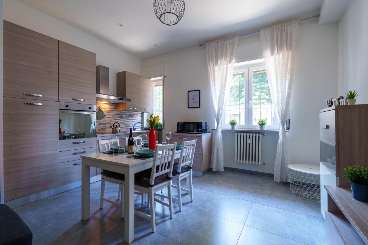 Ferienwohnung Duomo/Linate Parcheggi Gratis E Tram Sotto Casa Mailand Exterior foto
